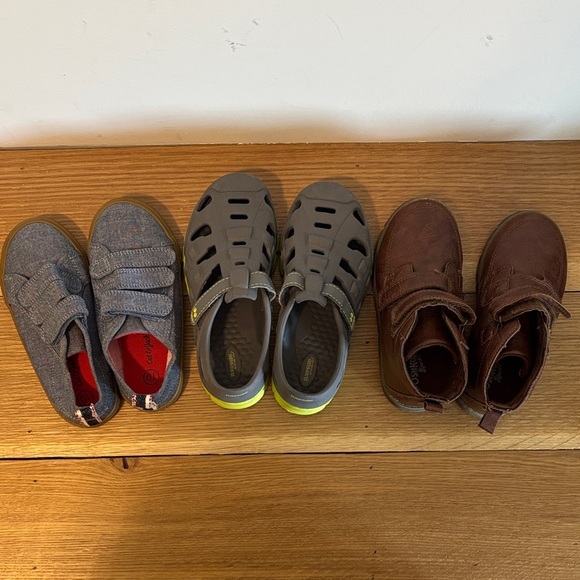 Cat & Jack Kids Sneakers - Gray, Brown, and Blue - Picture 1 of 8